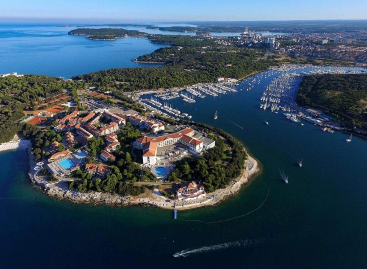 Kaiserwald Pula Exteriör bild