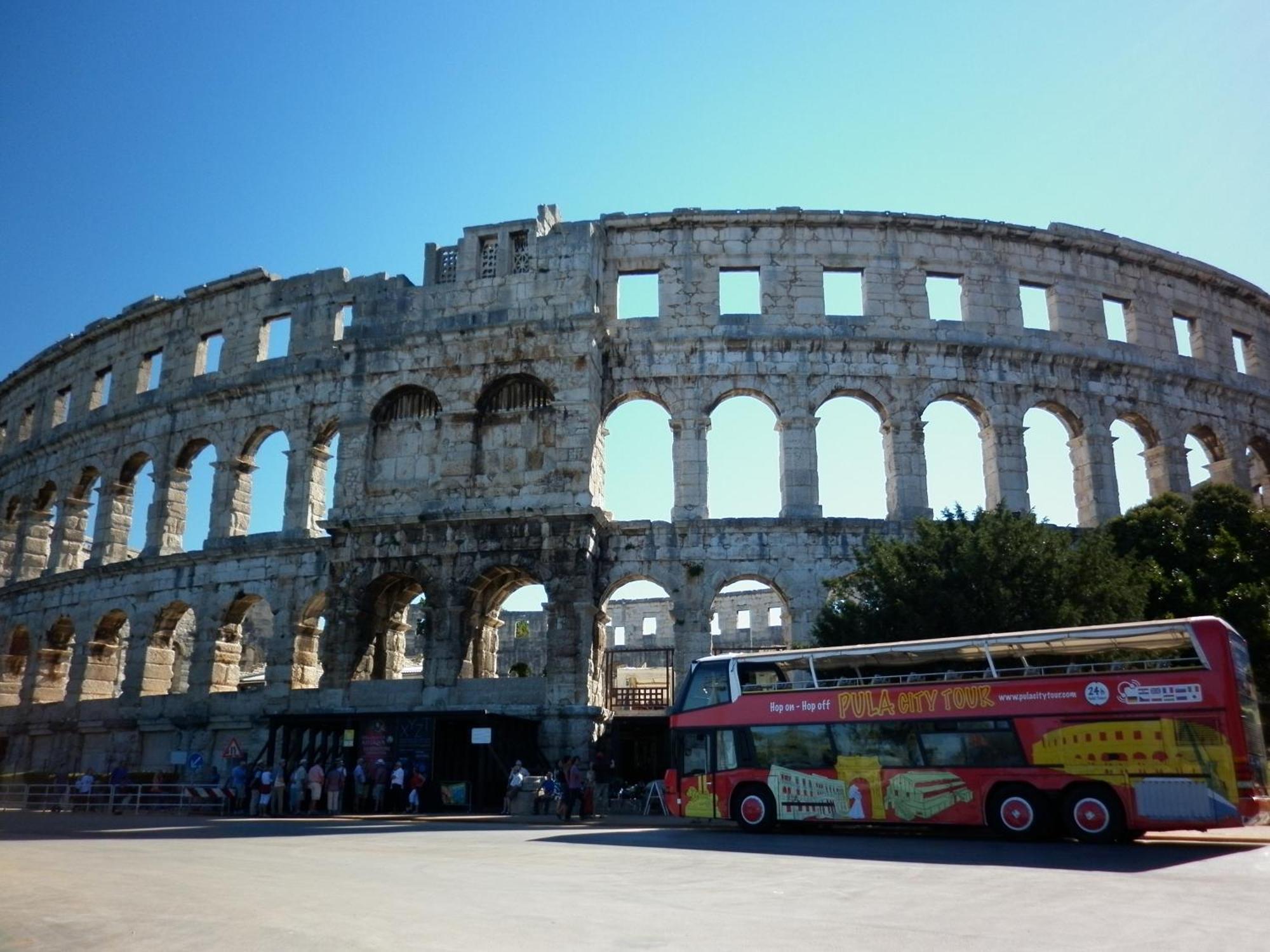 Kaiserwald Pula Exteriör bild